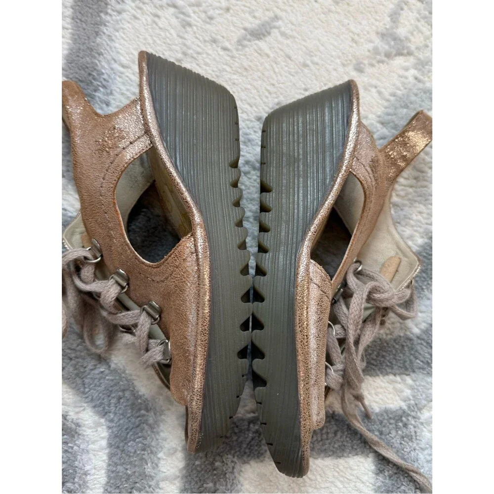 Fly London YLFA Luna Metallic Rose Gold Leather Lace Up Wedge Sandals 38